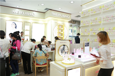 廣州環(huán)亞化妝品科技股份 跨界布局醫(yī)療服務(wù)，打造健康美麗新生態(tài)